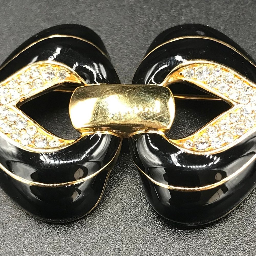 SAL Signed Vintage Brooch Pin Sikorsky Crystals
